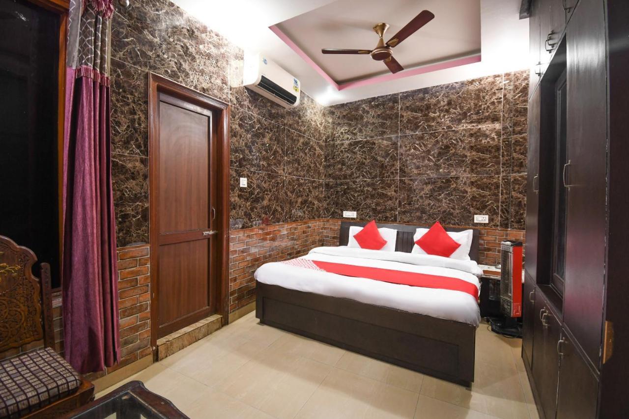 Oyo 67033 Hotel Sahil Plaza Una  Ngoại thất bức ảnh